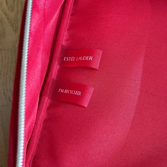 Estée Lauder Red Velvet Travel Makeup Cosmetic Case Bag - Picture 8 of 8